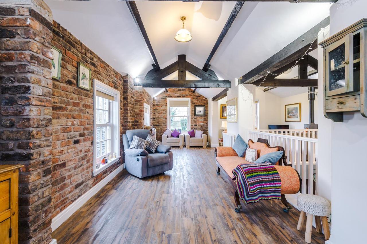 Belvedere House - Serene Countryside Escape - 4 Bedrooms Sleeps 8 Sandbach Buitenkant foto