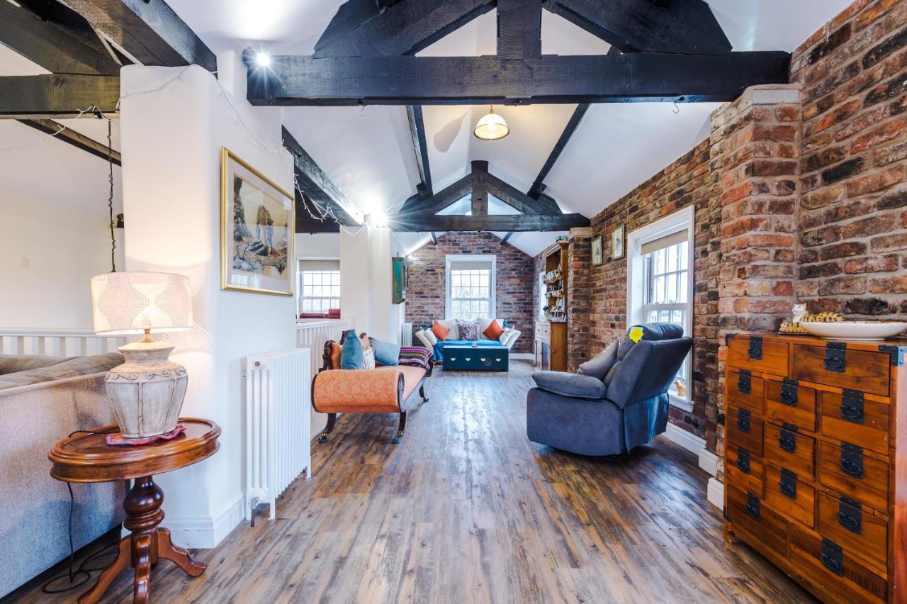 Belvedere House - Serene Countryside Escape - 4 Bedrooms Sleeps 8 Sandbach Buitenkant foto
